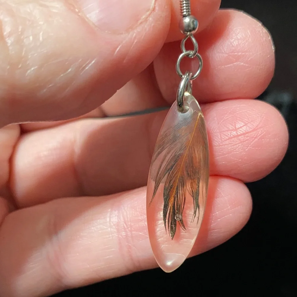 Elegant vintage Silver hook and feather acrylic Earrings